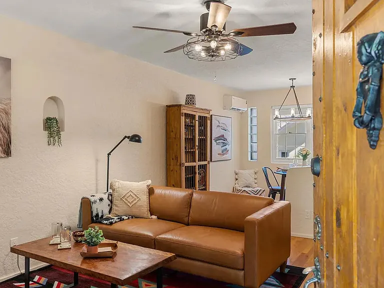 700 Don Gaspar Ave #3 — Photo 15