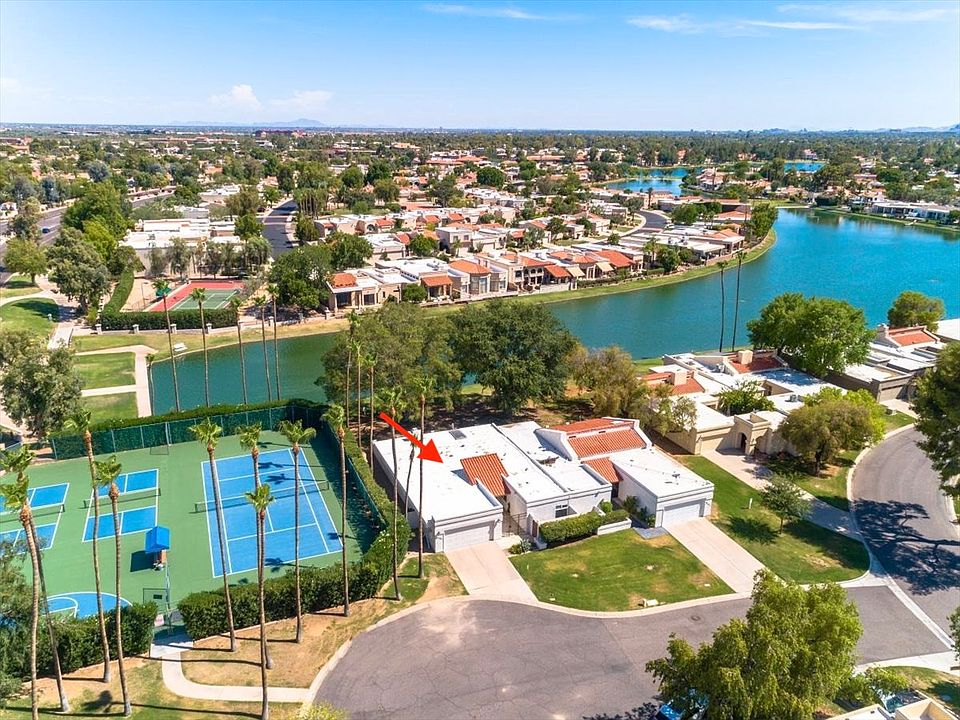 Location, location! Welcome to McCormick Ranch living!
