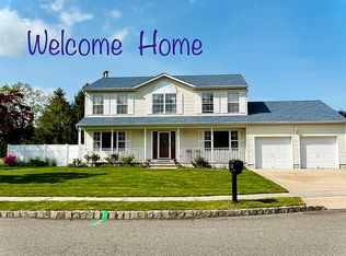 5 Princeton Pines Pl, Brick, NJ 08724