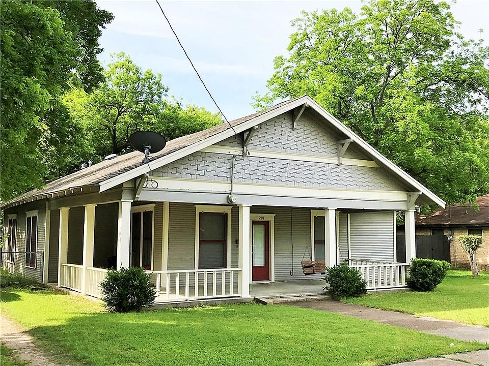 1st image of 207 W Latimer St