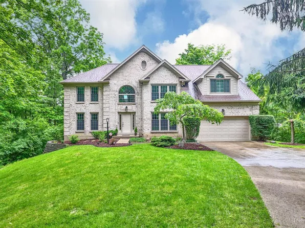 2117 Berkshire Club Dr, Cincinnati, OH 45230