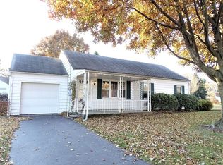 1349 Lititz Rd, Manheim, PA 17545