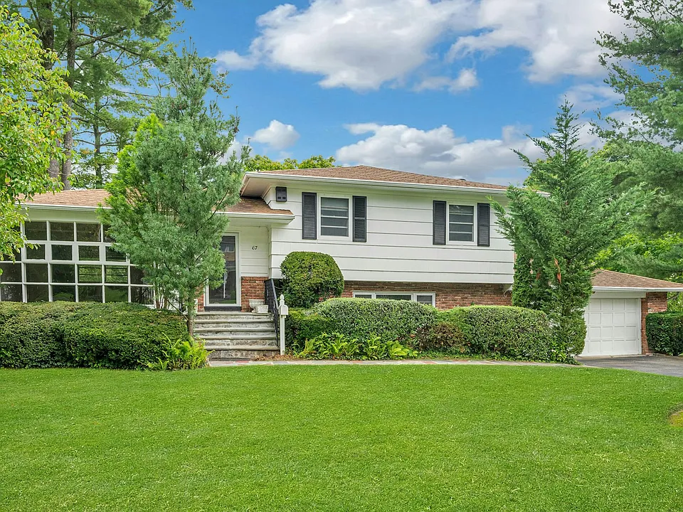67 Malvern Ln