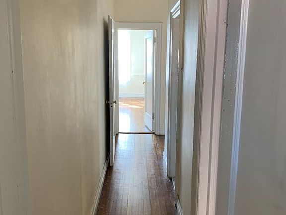5th image of 2307 Astoria Blvd APT 2R