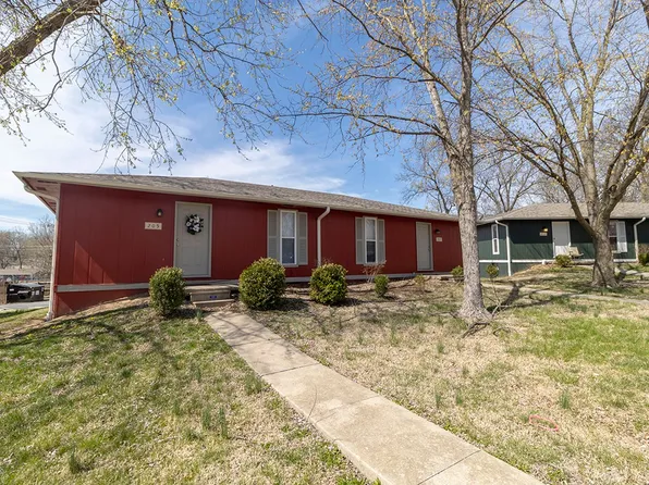 205 Wheaton Ct, Columbia, MO 65203