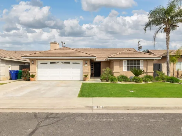 3212 Chuckwagon St, Bakersfield, CA 93312