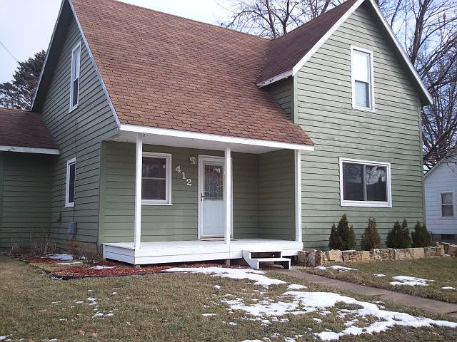 1st image of 412 N State St