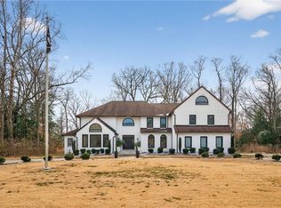 2029 Fairway Dr, Suffolk, VA 23433