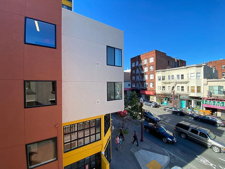 705 Broadway #32 — Photo 3