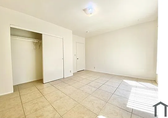 2822 W Vernon Ave — Photo 10