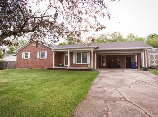 241 Christmas Ridge Rd, Berea, KY 40403