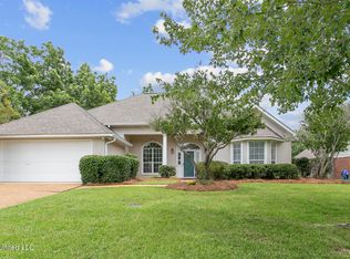 102 Fairfield Cir, Madison, MS 39110
