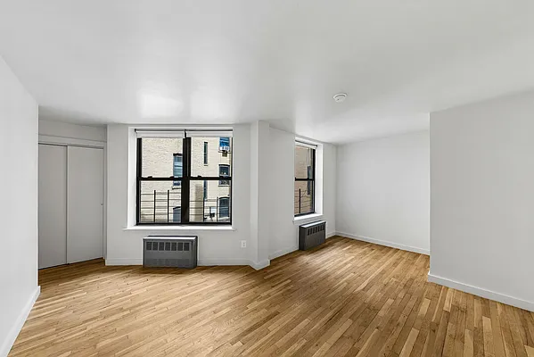 Living room, photo 5