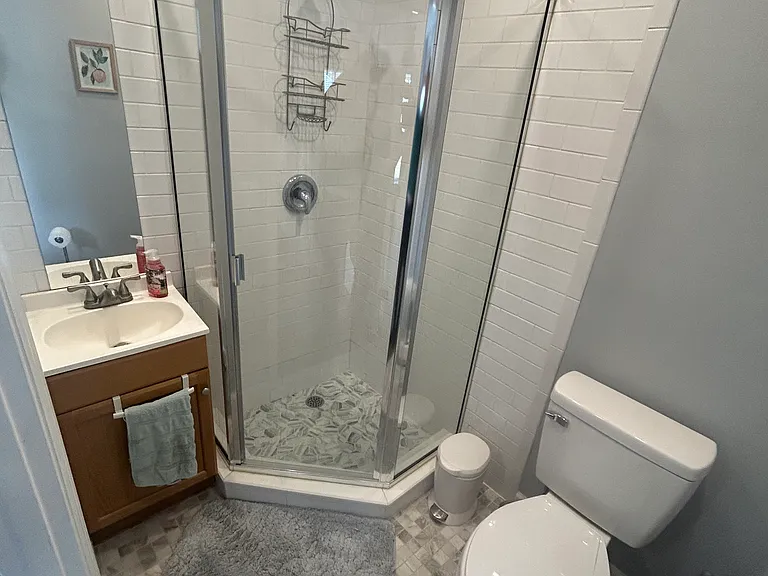 207 E Reynolds St #207 — Photo 4