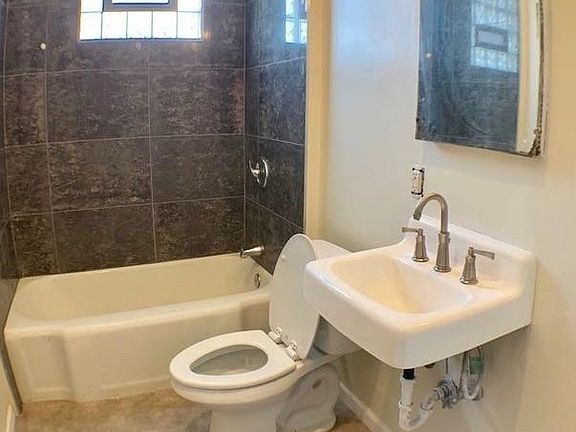 1515 Bathroom