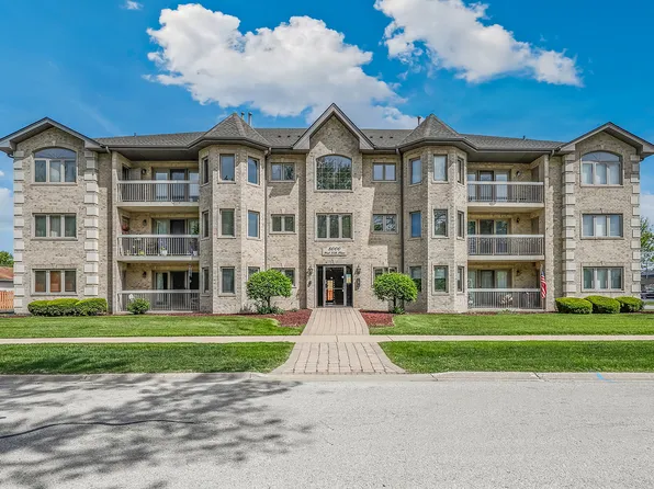 8000 W 84th Pl Unit 3SW, Justice, IL 60458