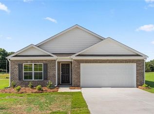 121 Greenbrier Way, Stoneville, NC 27048