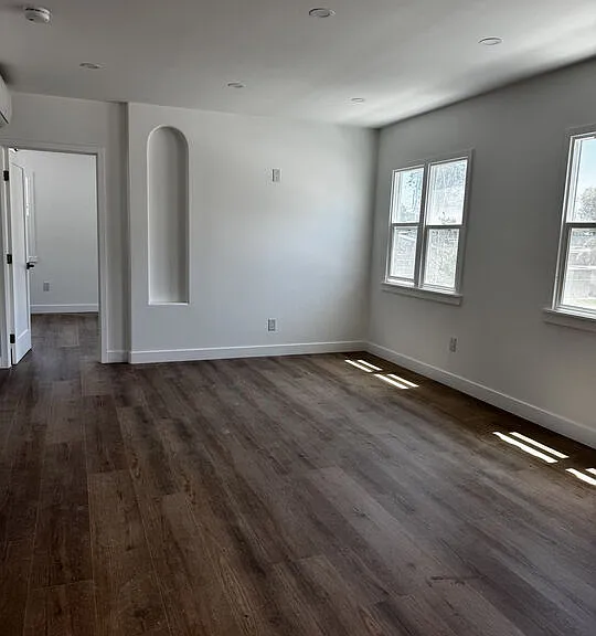 1225 West Blvd #1/2 — Photo 2