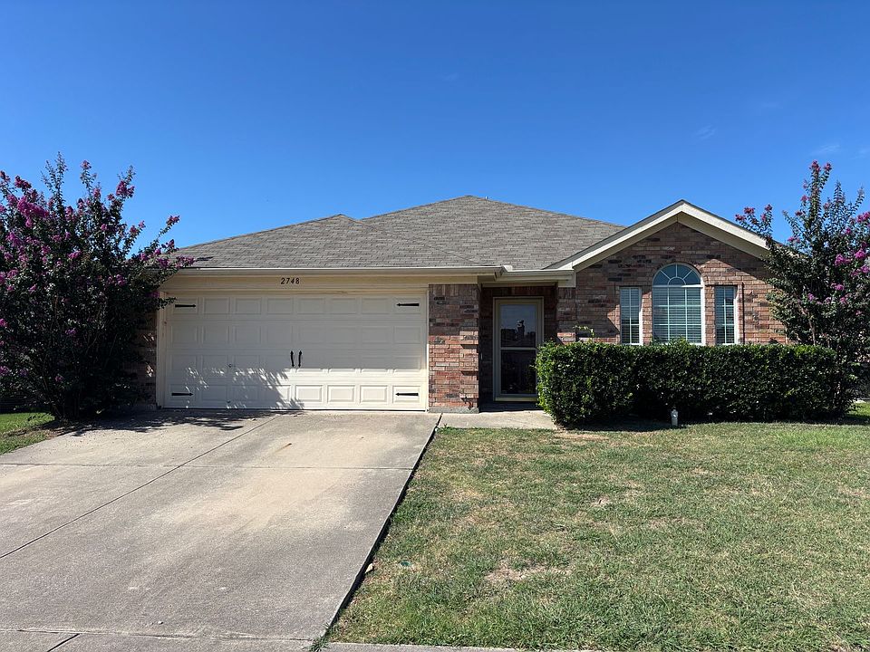 1st image of 2748 Wakecrest Dr