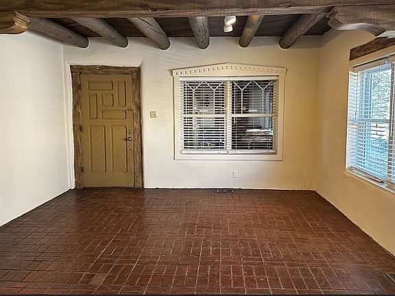 4th image of 400 San Felipe St NW APT 6