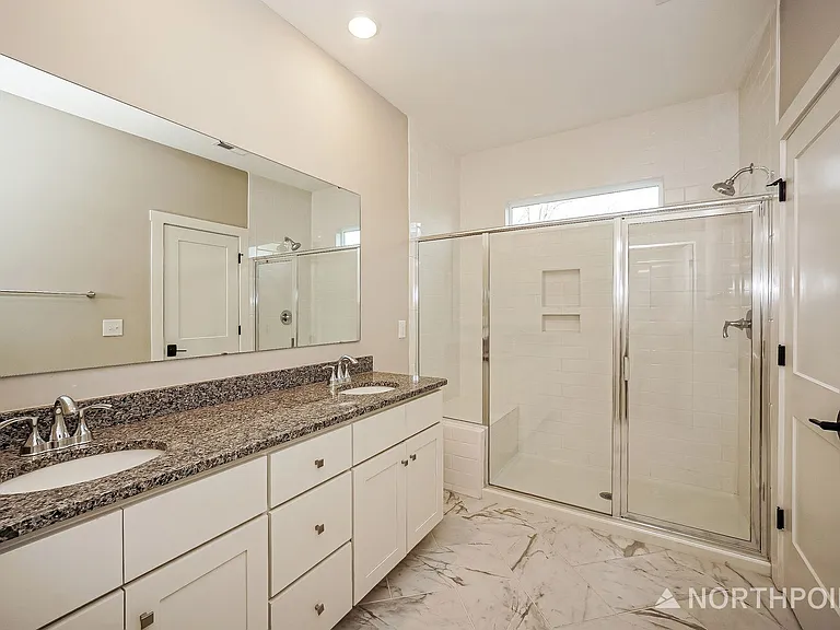 120 Glencoe Ln #103 — Photo 10