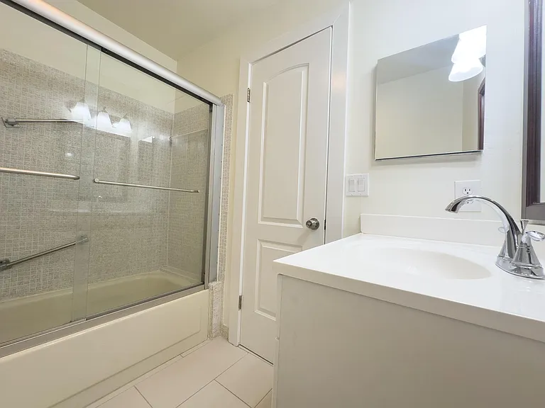 13741 Flora Pl #B — Photo 18