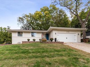 1795 NW 99th Ct, Clive, IA 50325