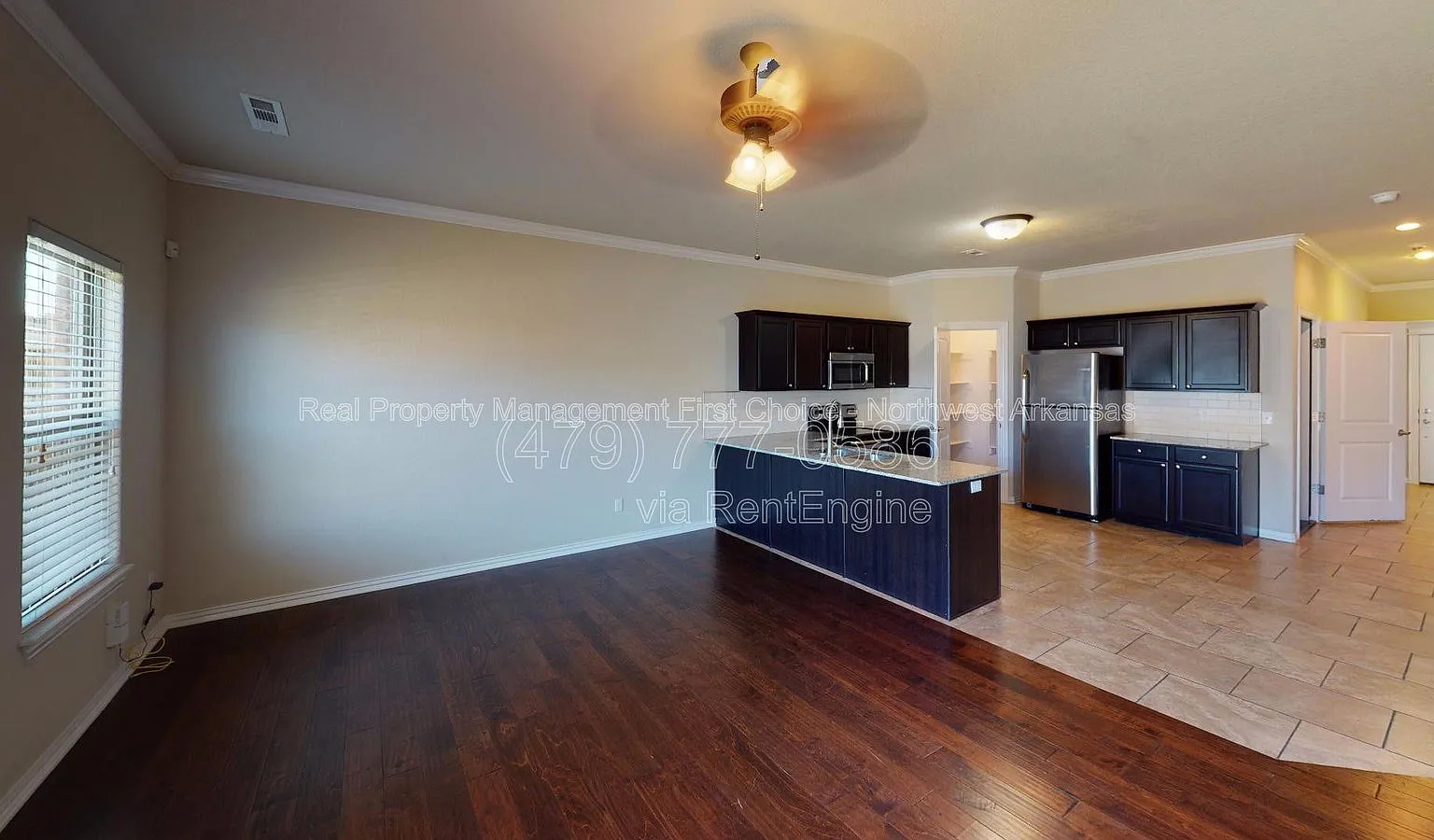 3 bed, 2.5 bath, 1550 sqft, $1,600 — Photo 2