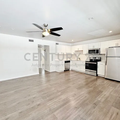 5010 San Jacinto St #201 Photo 1