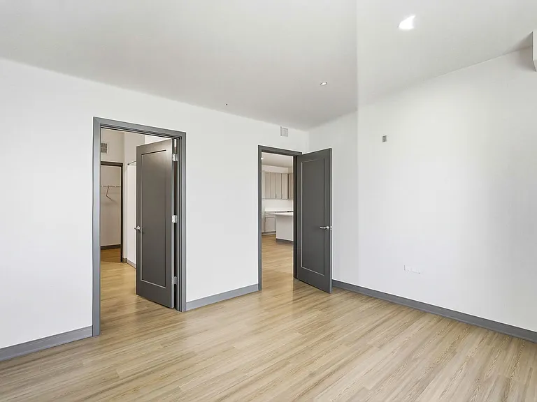 1227 Rock Run Crossings Dr #107 — Photo 17