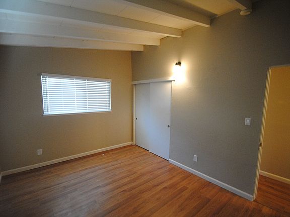 5th image of 6408 Stoneman Dr