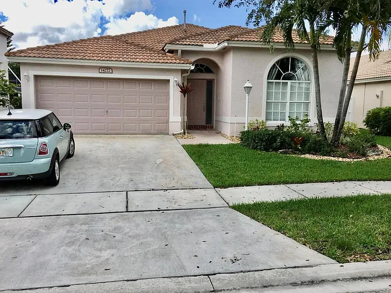 14272 NW 18th Ct #0 — Photo 2