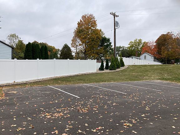 4th image of 874-13 3rd Ave