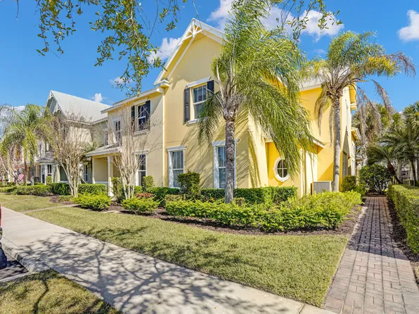 10484 SW Westlawn Boulevard, Port St Lucie, FL 34987