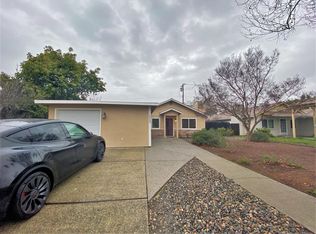 3053 Greer Rd, Palo Alto, CA 94303