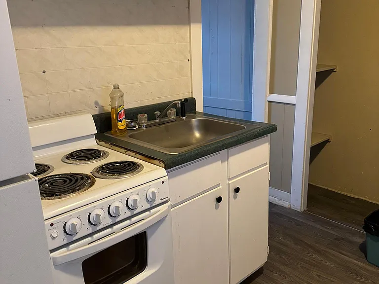 316 E Flaming Gorge Way #213 — Photo 5