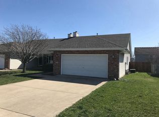 2210 Checkerberry Ln, Springfield, IL 62711