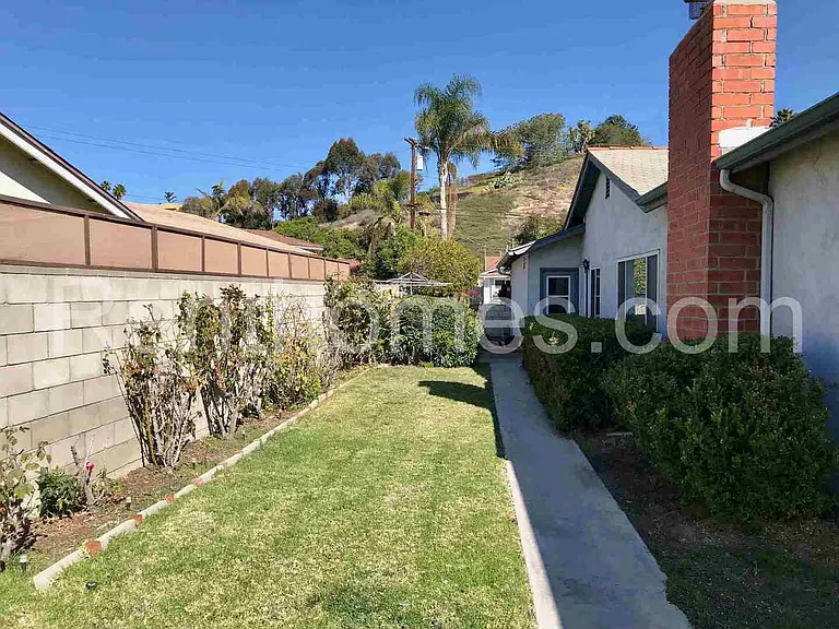 4931 Sky St — Photo 21