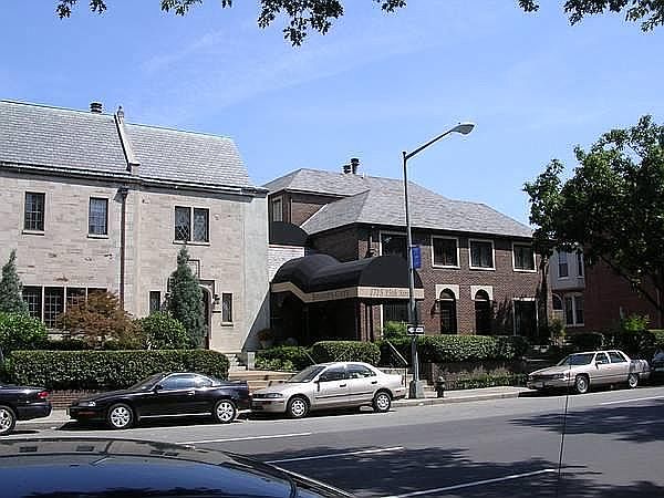 Bishops Gate is a courtyard complex built around an old Catholic Convent and School.