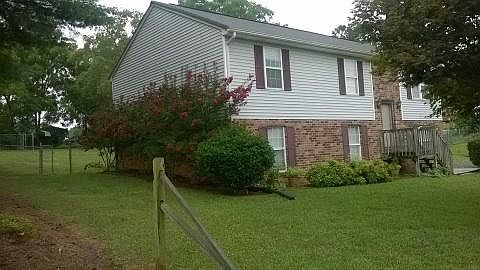 1st image of 133 Churchill Dr