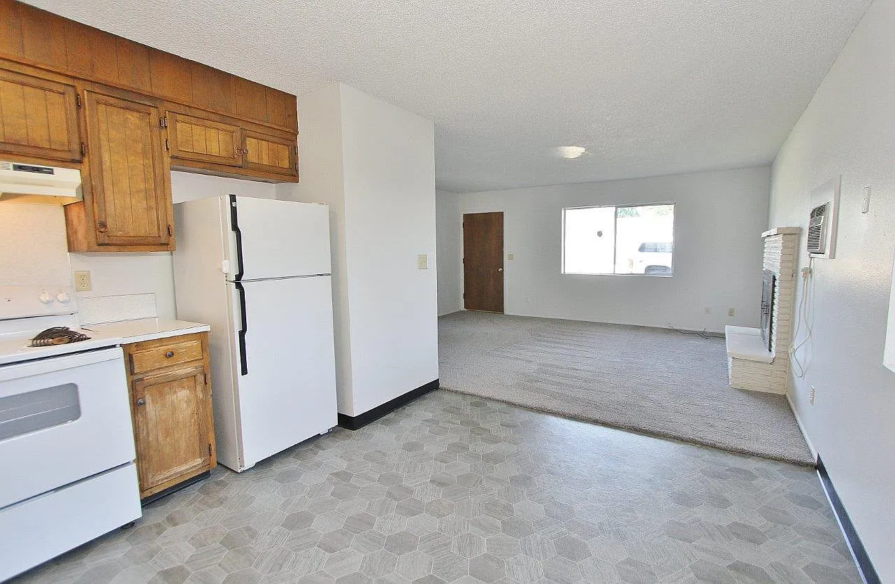 2 bed, 800 sqft, $1,450 — Photo 4