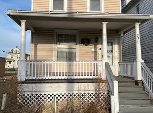 29 N Rhode Island Ave, Atlantic City, NJ 08401