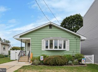 537 Redfern St, Hamilton, NJ 08610