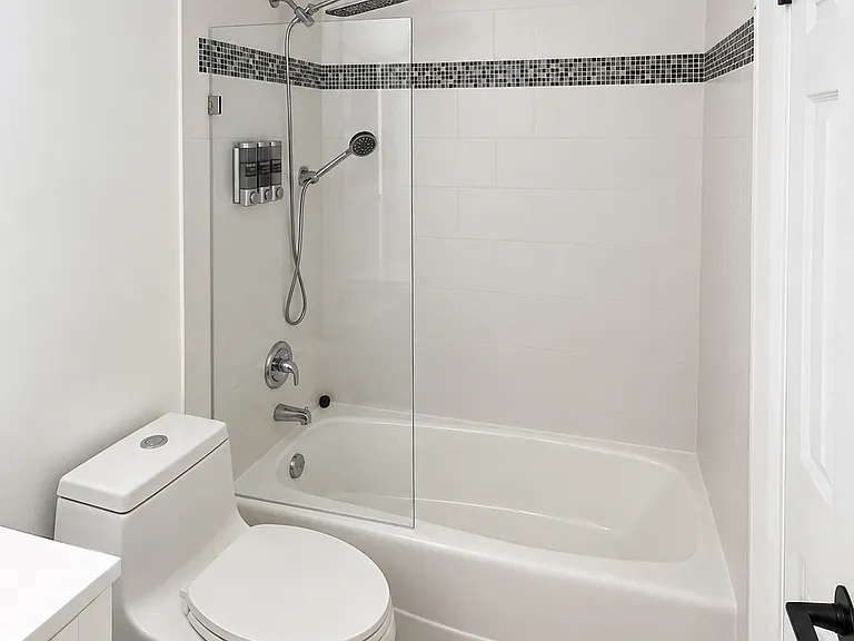 2502 NE 15th Ln — Photo 19