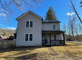 4 Watrous St, Gaines, PA 16921