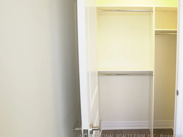 9085 Jane St #1711 — Photo 19