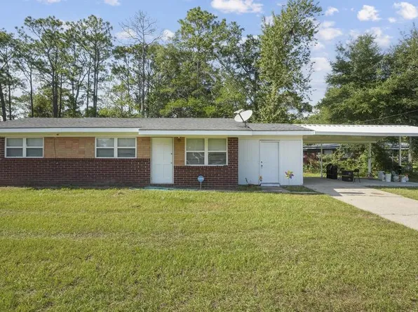 998 Seven Oaks Rd, Jesup, GA 31546