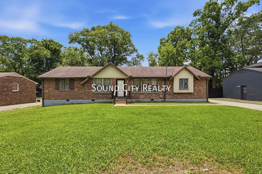 1st image of 309 Cathy Jo Dr