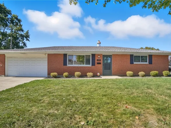 2251 Broadmoor Dr, Dayton, OH 45419