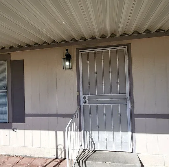 6720 Conestoga Pkwy — Photo 11